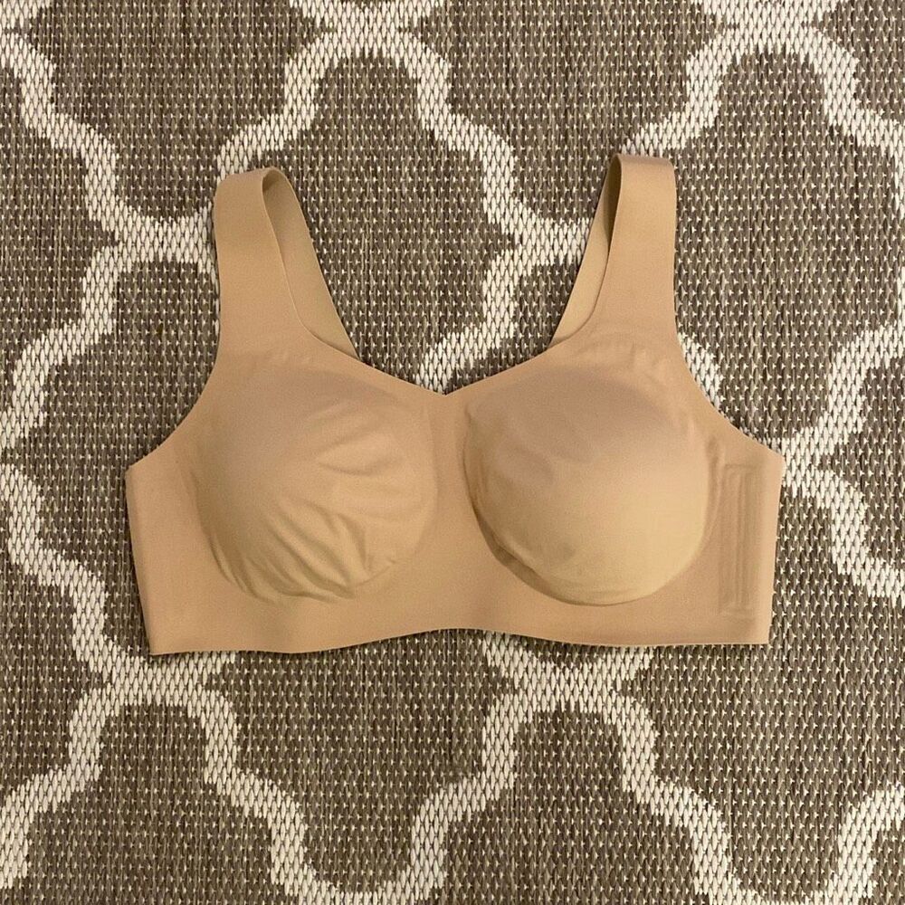 HoneyLove V-neck seamless wireless bra, size 1X